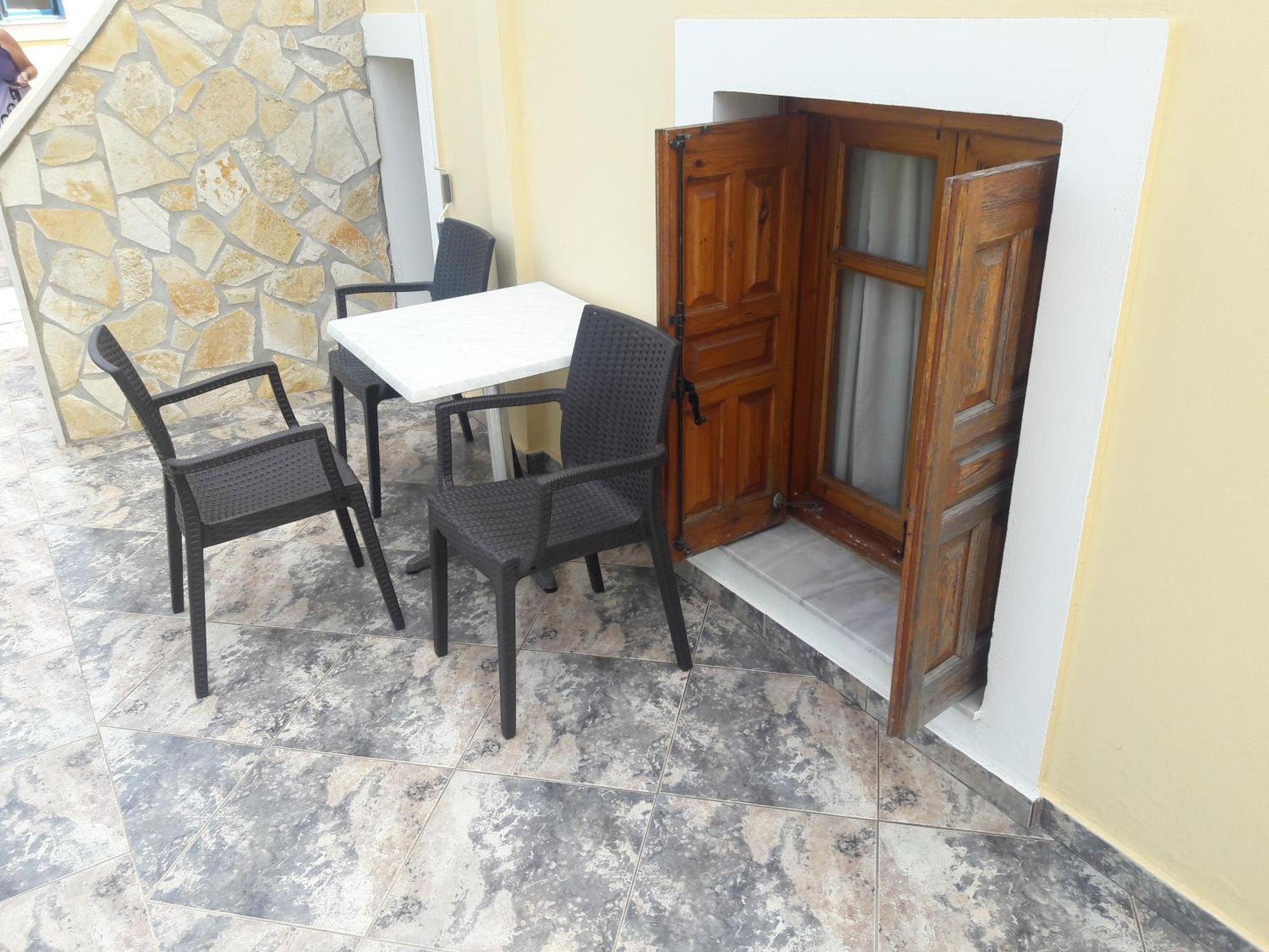 ארקסה Montemar Studios & Apartments מראה חיצוני תמונה