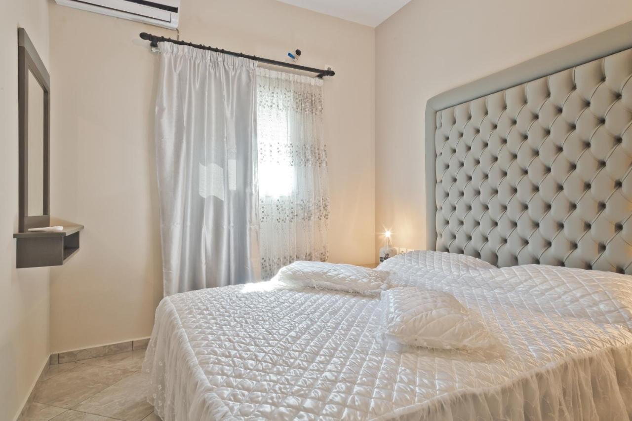 ארקסה Montemar Studios & Apartments מראה חיצוני תמונה